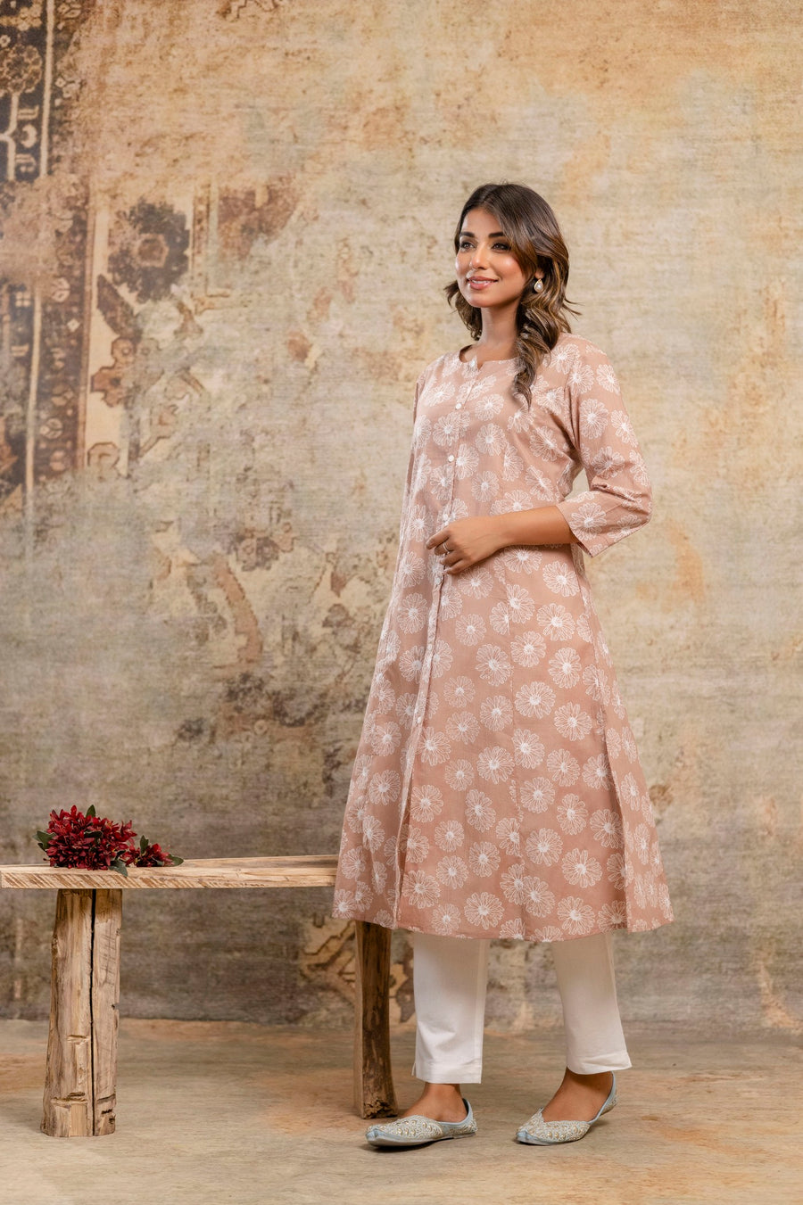 Floral printed button-down kurta for ladies