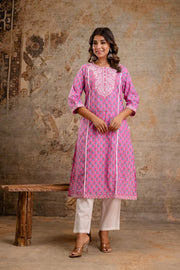 Elegant Pure Cotton Dupatta Set with Embroidered Yoke & Dupatta - Peach/Pink | Aaronee