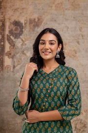Green Floral Print Pure Cotton Kurta Set for Women – Aaronee Ethnic Wear