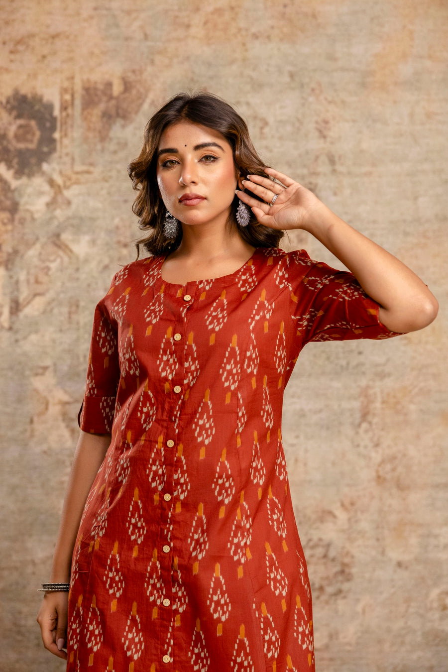 Ikat print kurta with scoop neckline