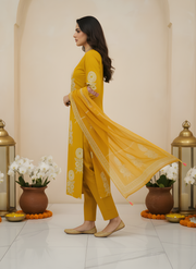 Elegant Mustard Cotton Kurta Dupatta Outfit