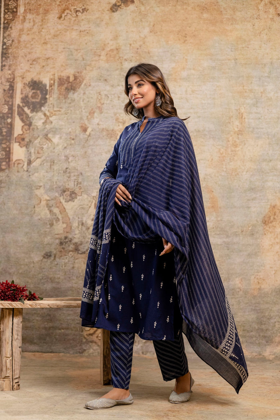 Aaronee Blue Cotton Printed Suit for Women – Elegant Daily Wear