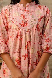 Comfortable ethnic cotton kurti with mandarin collar