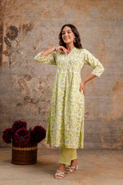 Backdrop styled ethnic wear cotton set