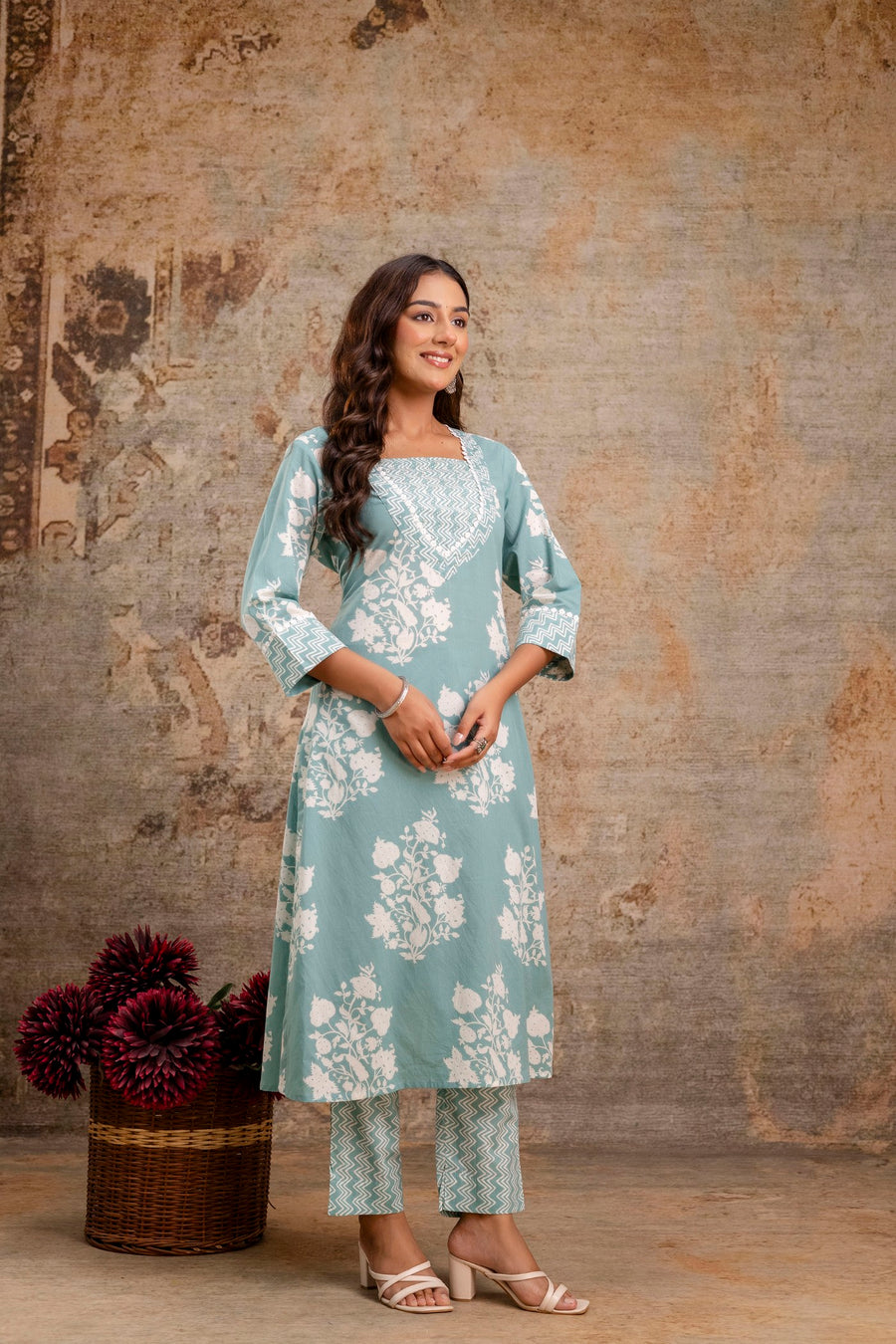 Breathable cotton ethnic set for office and daily wear