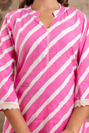 Chic pink cotton kurta set by Aaronee