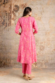 Elegant Pink Floral Pure Cotton Kurta Pant Set for Women – Aaronee Ethnic Wear