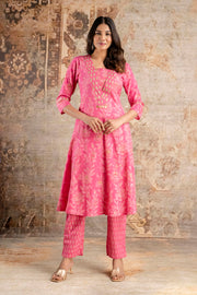Elegant Pink Floral Pure Cotton Kurta Pant Set for Women – Aaronee Ethnic Wear