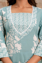 Floral print cotton kurta with matching bottom