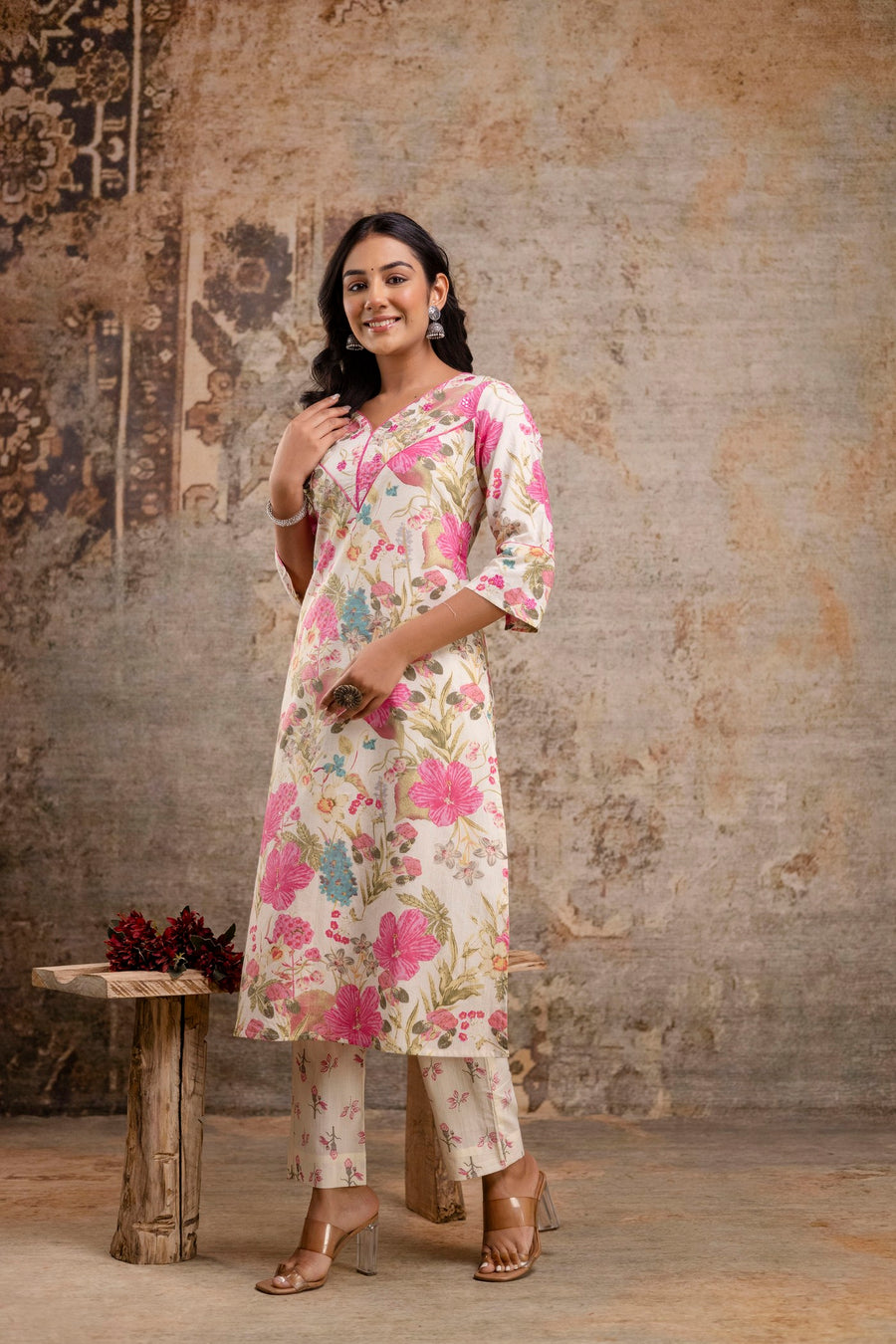 Floral printed cream kurta for women