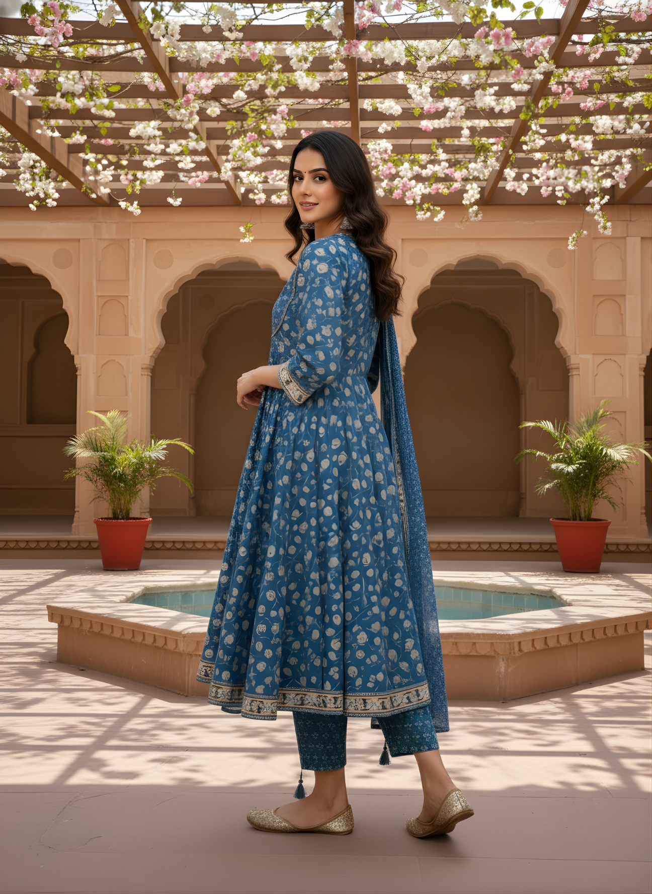 Pure cotton blue ethnic kurta set for women