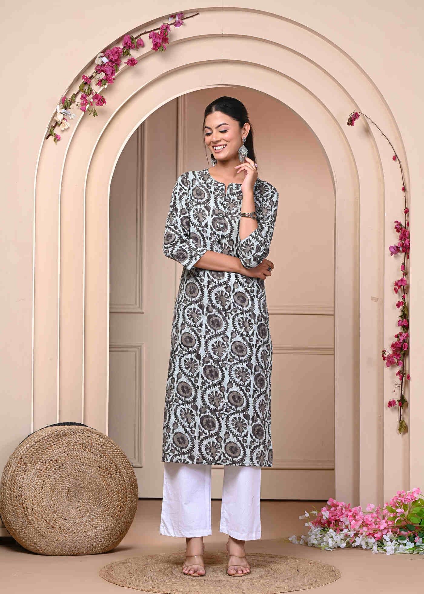 Kurti for Women - Stylish Ethnic Wear for Women by Aaronee