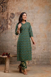 Green Floral Print Pure Cotton Kurta Set for Women – Aaronee Ethnic Wear