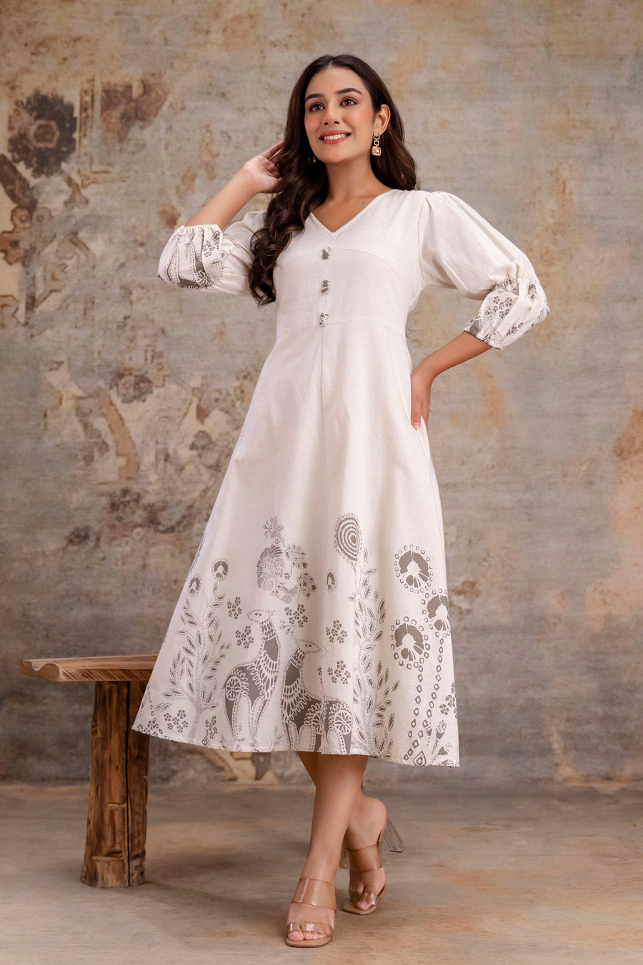V-neck grey cotton kurti with puff sleeves