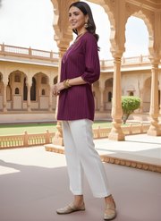 Soft breathable cotton top for women