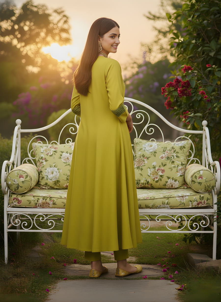 Stylish Festive Chanderi Outfit for Women