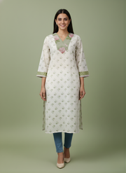 Aaronee Cotton Cream Floral Straight Kurta for Women