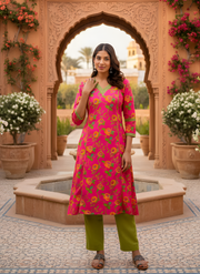 Aaronee Vibrant Pink Floral Printed Pure Cotton Kurta Set for Women