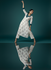Aaronee ivory floral kurta with teal neckline