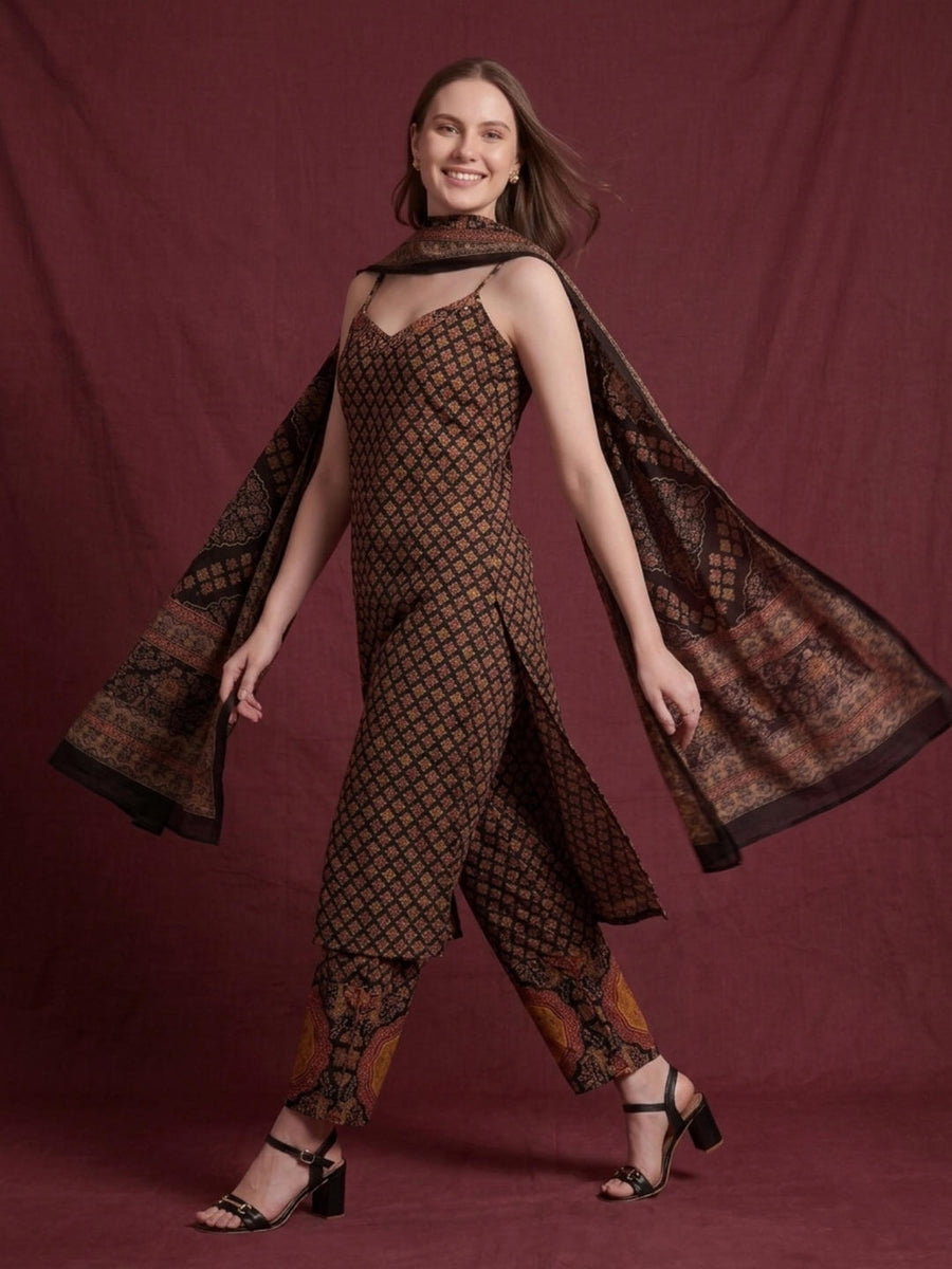 Elegant Black Printed Kurta Set with Straight Pants