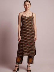 Sleeveless Printed Kurta with Matching Dupatta by Aaronee