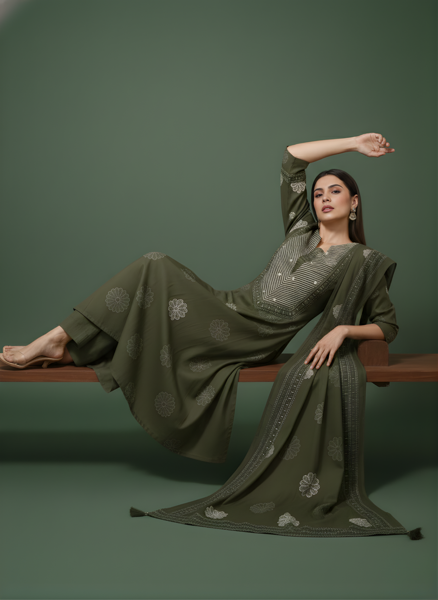 Aaronee elegant olive green kurta with dupatta