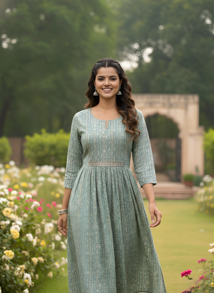 Modal Chanderi Fine Fabric in a Mesmerizing Green Kurta Set for Women