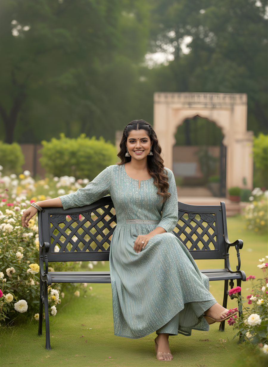 Modal Chanderi Fine Fabric in a Mesmerizing Green Kurta Set for Women