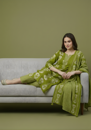Aaronee elegant green kurta with dupatta