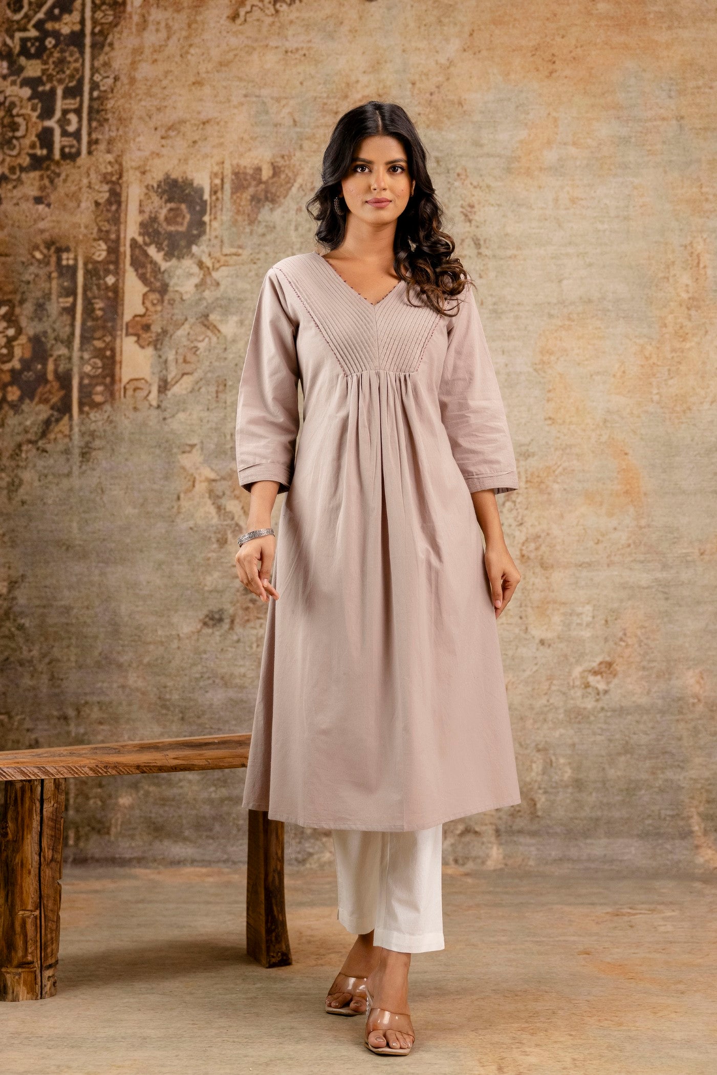 Beige pure cotton kurta pant set for women by Aaronee

