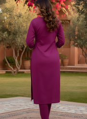 Aaronee Tassel Neck Magenta Kurta Set Design