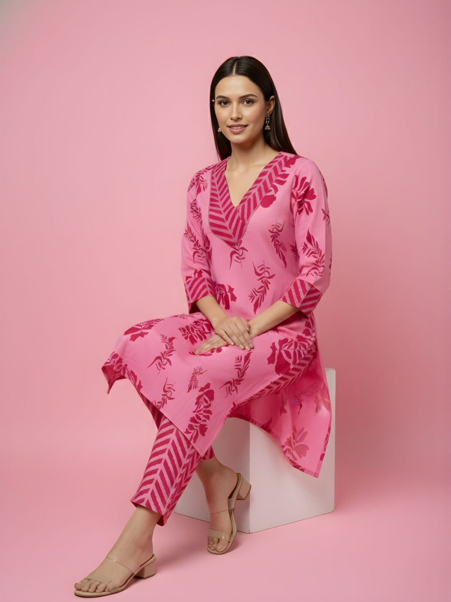 Aaronee women pink printed kurta with matching pants