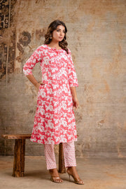 3/4th sleeve A-line kurta with printed bottom