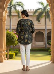 Black Pure Cotton Printed Top for Women – Stylish Everyday Ethnic Wear