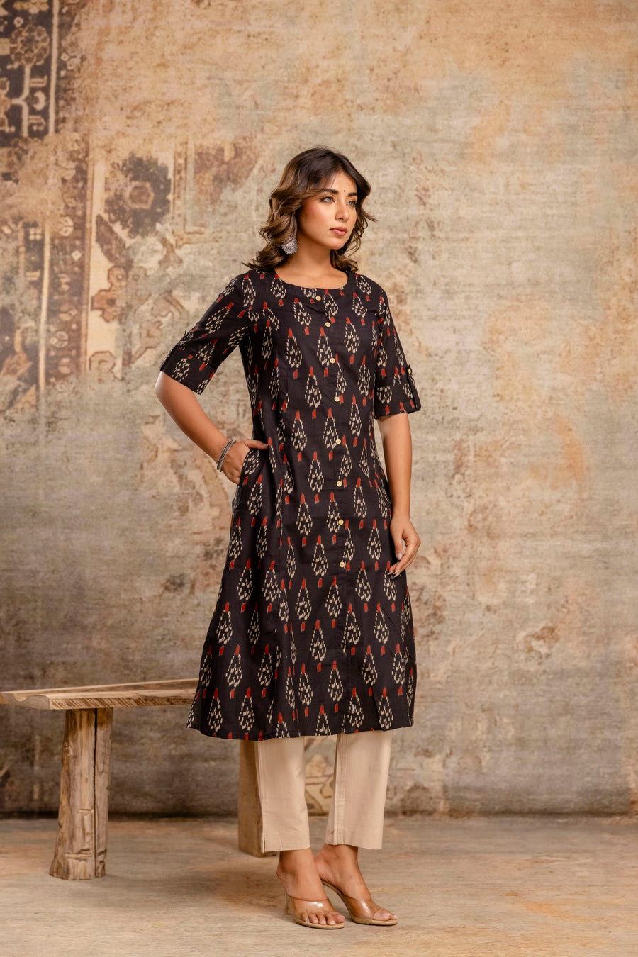 Women’s ethnic wear cotton kurti set with Ikat pattern