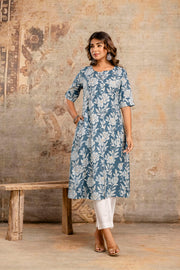 Elegant ethnic wear kurta pant set from kurtis in Jaipur