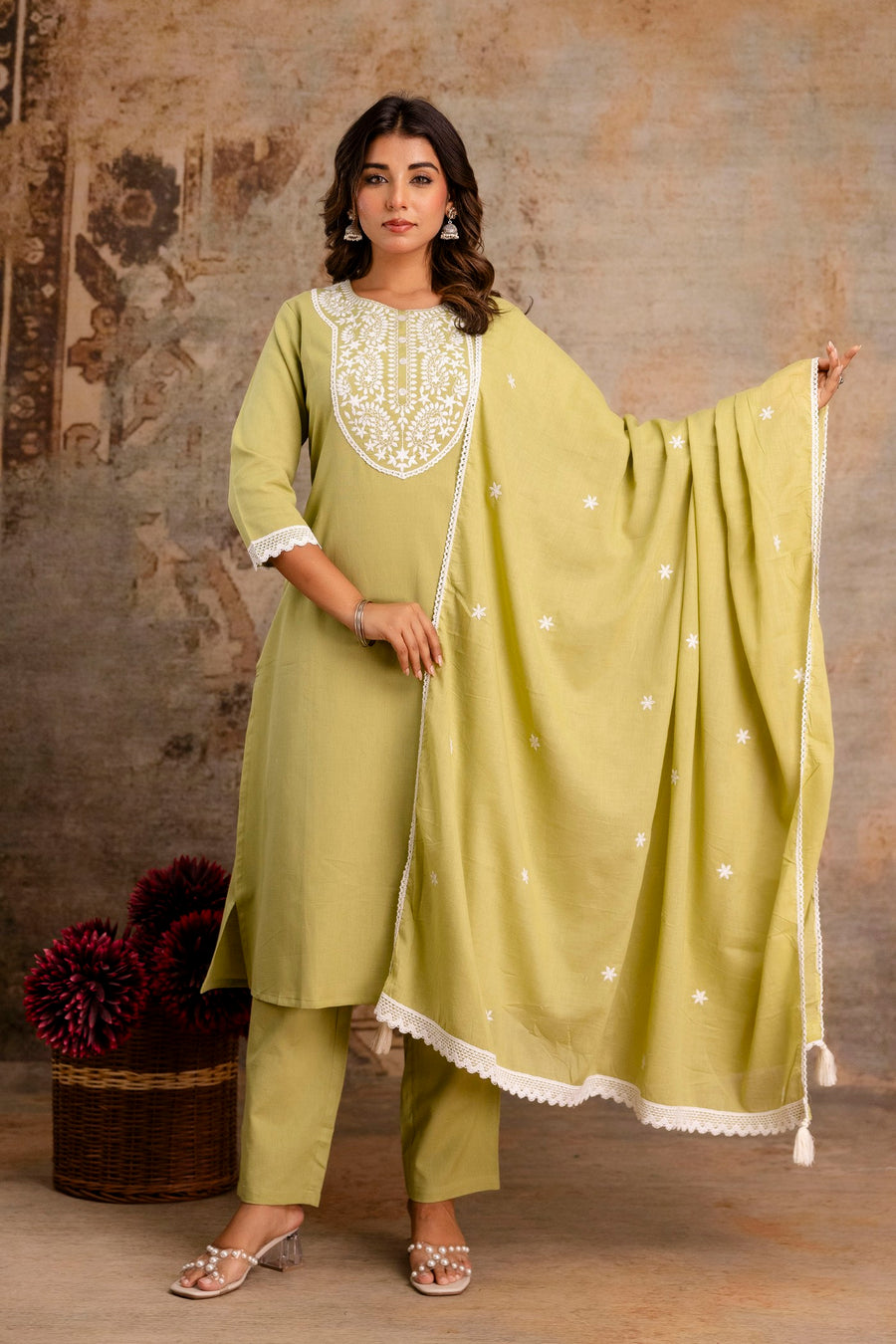 Elegant Embroidered Yoke Cotton Dupatta Set – Light Green | Aaronee