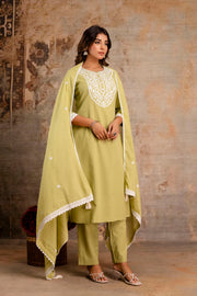 Elegant Embroidered Yoke Cotton Dupatta Set – Light Green | Aaronee