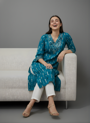 Trendy Teal Straight Fit Kurta by Aaronee