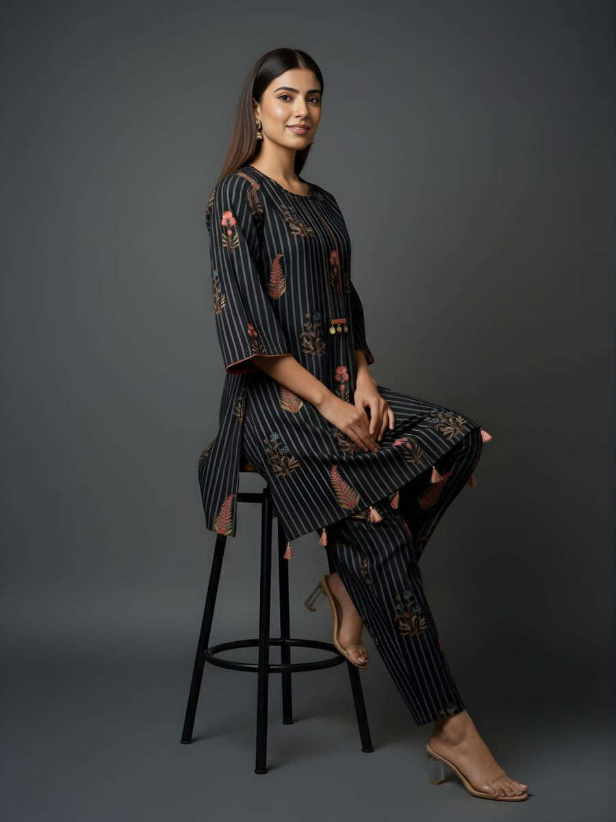 Aaronee Black Floral Striped Pure Cotton Kurta Pant Set for Women