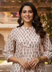Aaronee Women’s White Floral Cotton Kurti