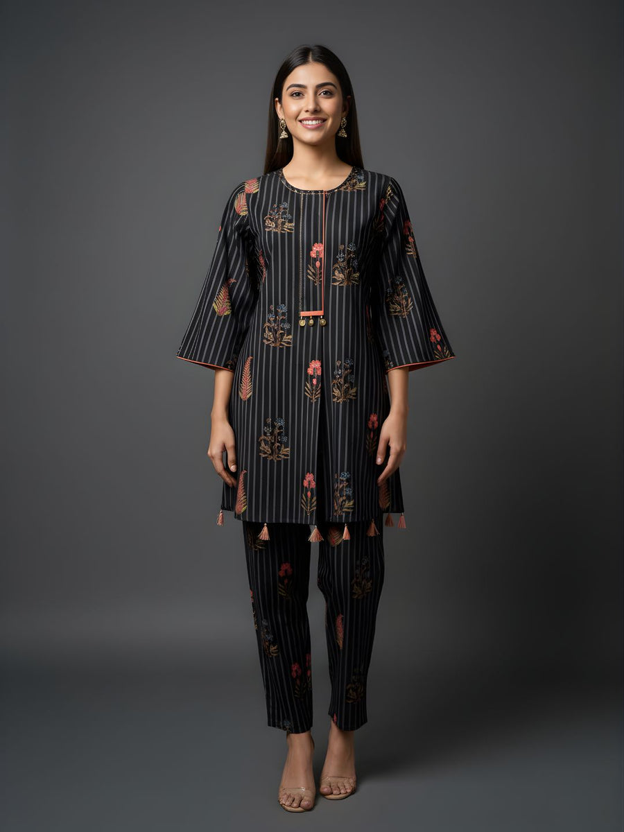 Aaronee Black Floral Striped Pure Cotton Kurta Pant Set for Women