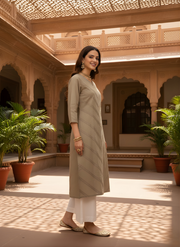 Aaronee Women’s Beige Cotton Straight Kurta