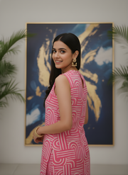 Stylish pink kurta pant set for ladies