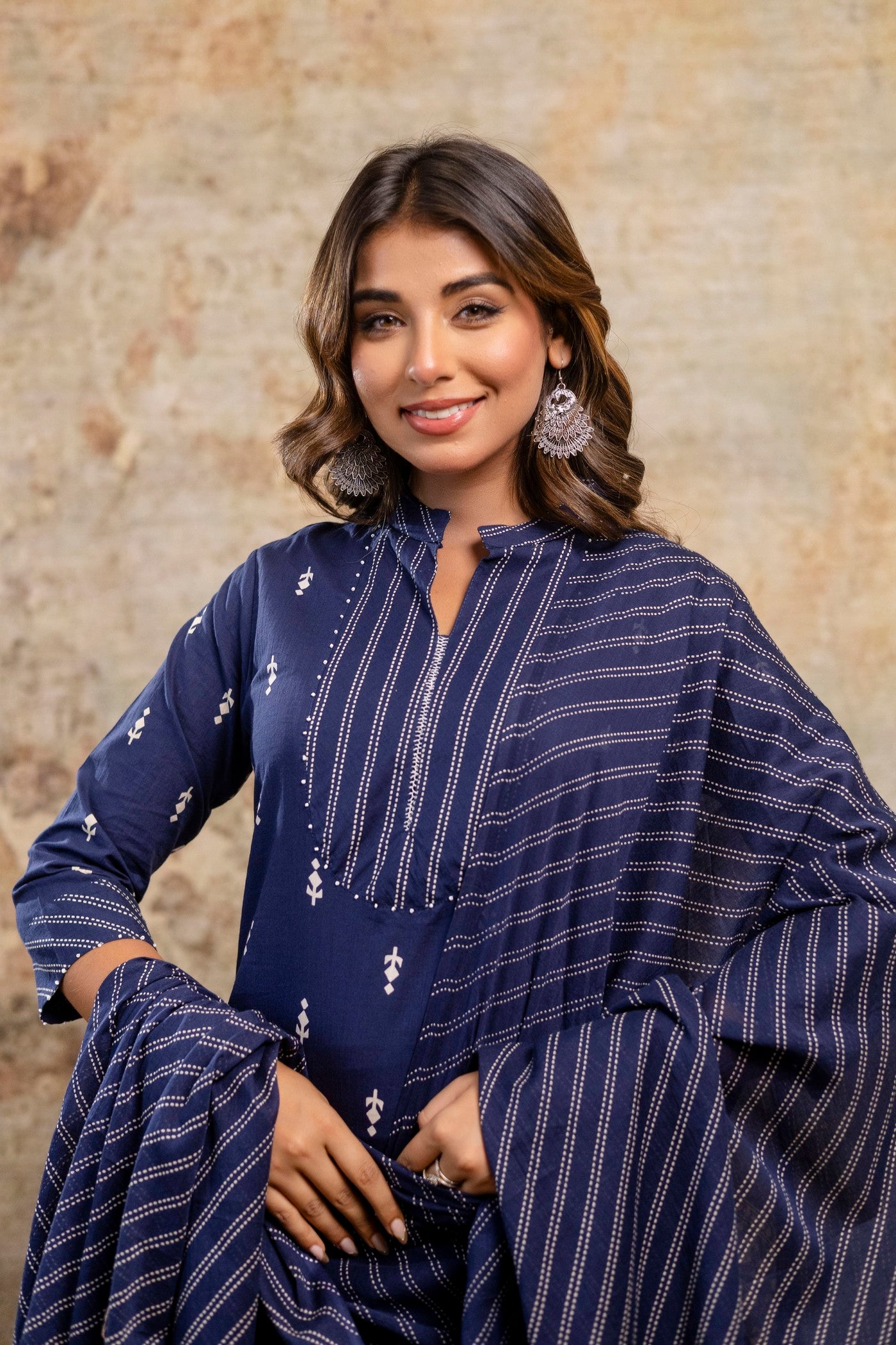 Aaronee Indigo Blue Ethnic Cotton Kurta Set for Women