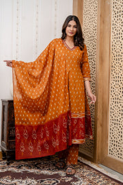 Anarkali Kurta Set for Women - Elegant Ethnic Wear