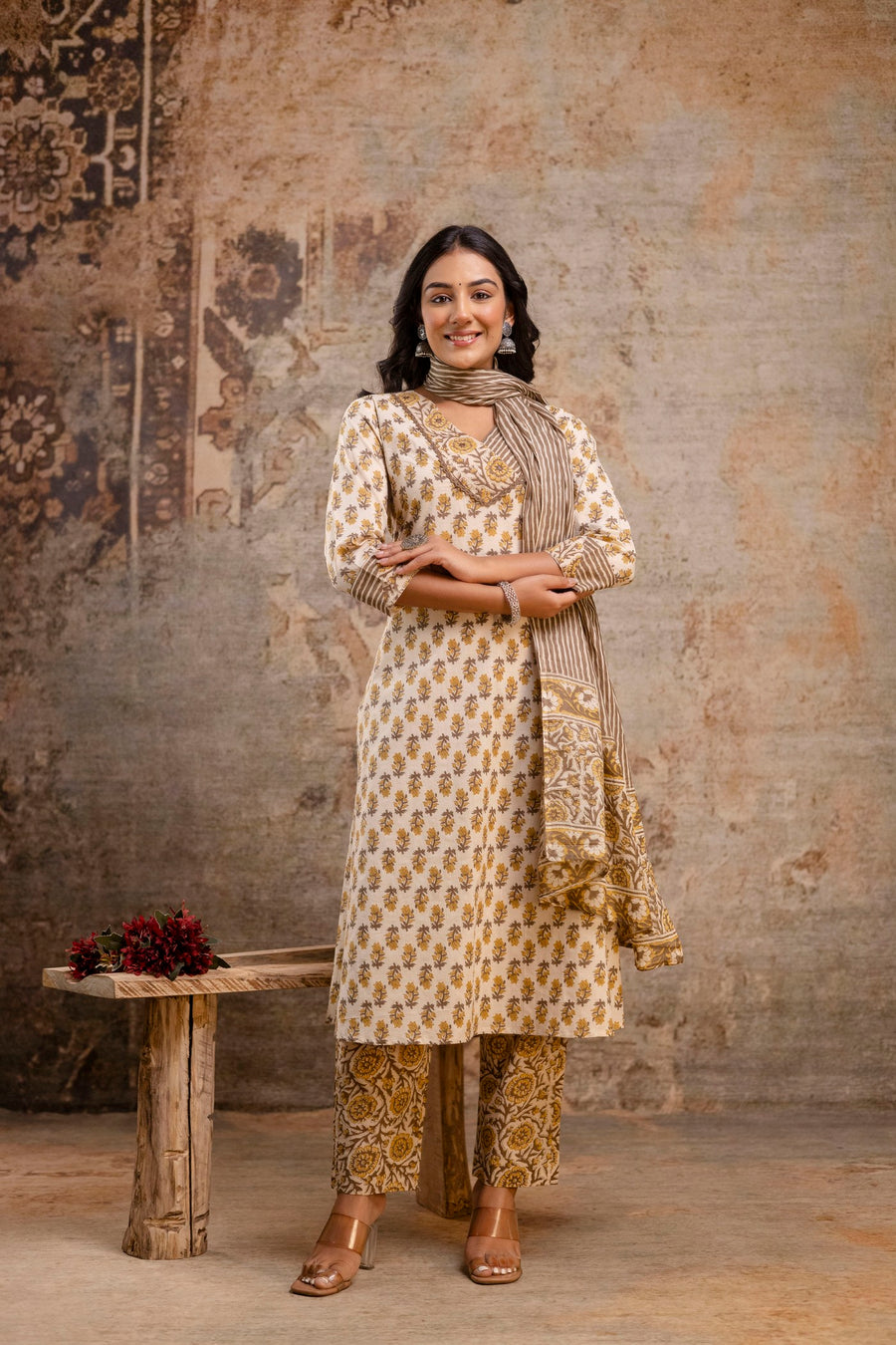 Comfortable and stylish Indian cotton suit set