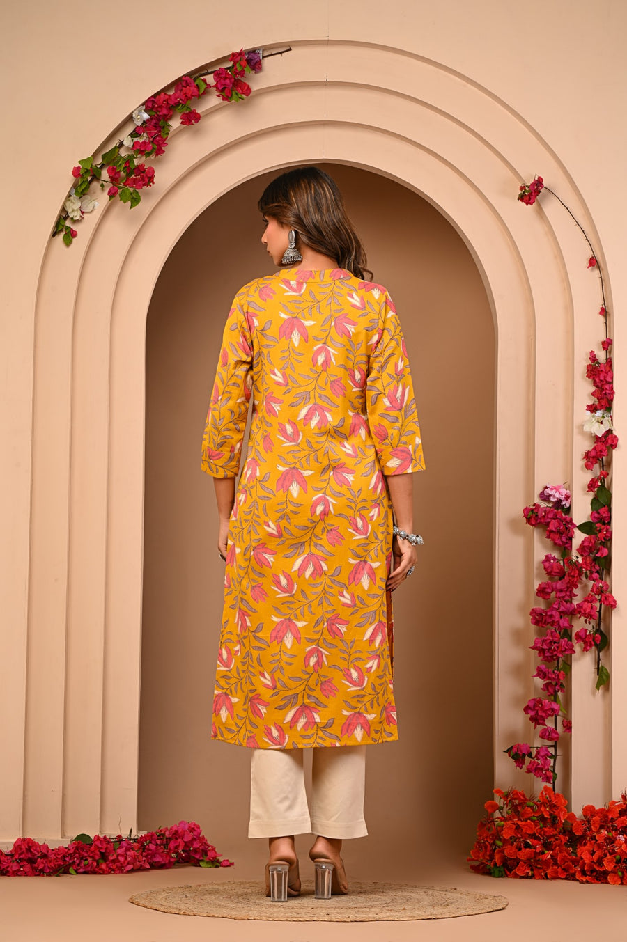 Discover Elegance with Aaronee Cotton Flex Printed Kurti