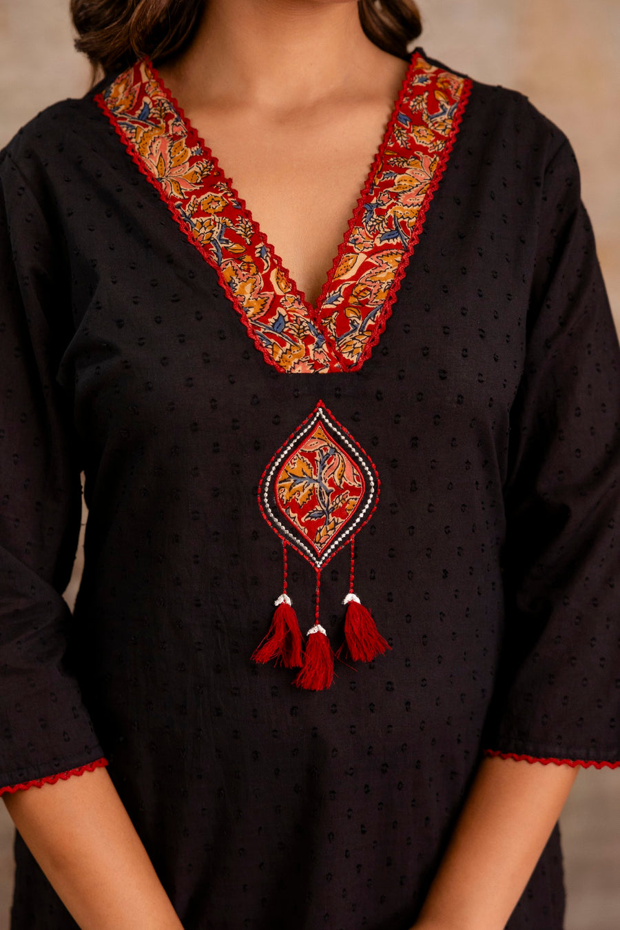 Cotton kurti set with festive look