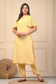 Brighten Up with Aaronee Rayon Elegant Kurtis Pant Set in Yellow and Pink